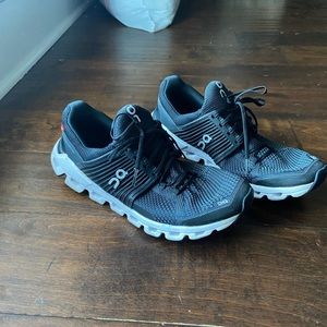 black cloudswift on clouds